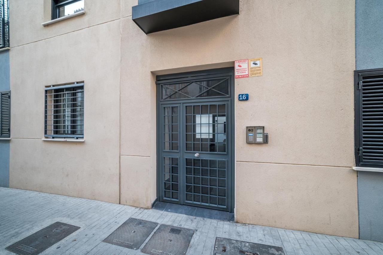 Malaga Suite Picasso With Swimming Pool And Parking In The Center! Exterior photo